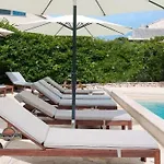 With Swimming Pool Brodarica, Sibenik - 25027 * ブロダリツァ