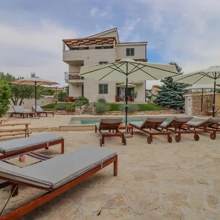 With Swimming Pool Brodarica, Sibenik - 25027 *