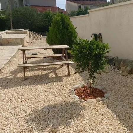 With Swimming Pool - Sibenik - 25027 Apartment