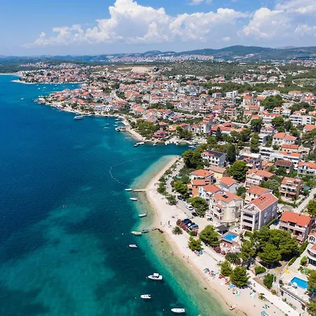 Apartament With Swimming Pool - Sibenik - 25027 Brodarica (Sibenik-Knin)