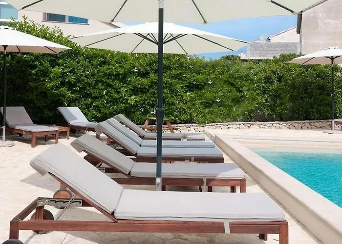 With Swimming Pool Brodarica, Sibenik - 25027 * Brodarica