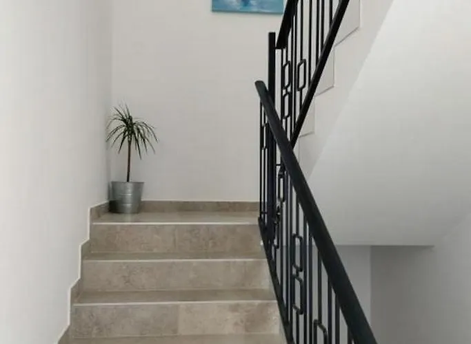 With Swimming Pool Brodarica, Sibenik - 25027 Apartman Brodarica (Sibenik-Knin)