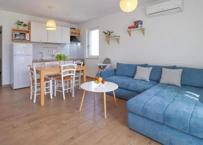 With Swimming Pool Brodarica, Sibenik - 25027 Apartman Brodarica