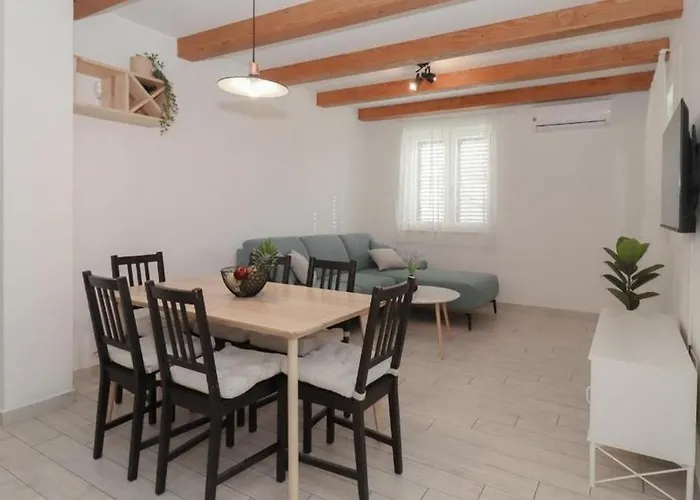 With Swimming Pool Brodarica, Sibenik - 25027