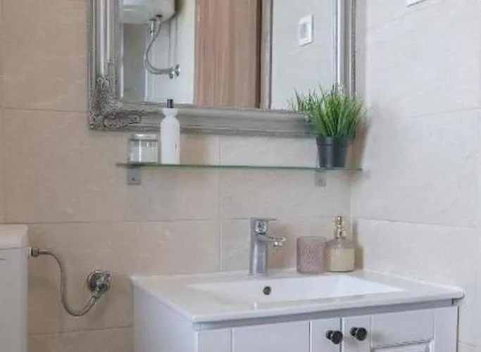 With Swimming Pool Brodarica, Sibenik - 25027