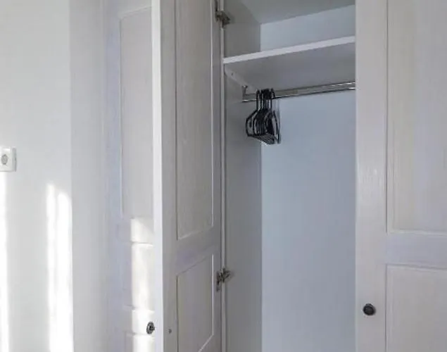 With Swimming Pool Brodarica, Sibenik - 25027 * Brodarica (Sibenik-Knin)